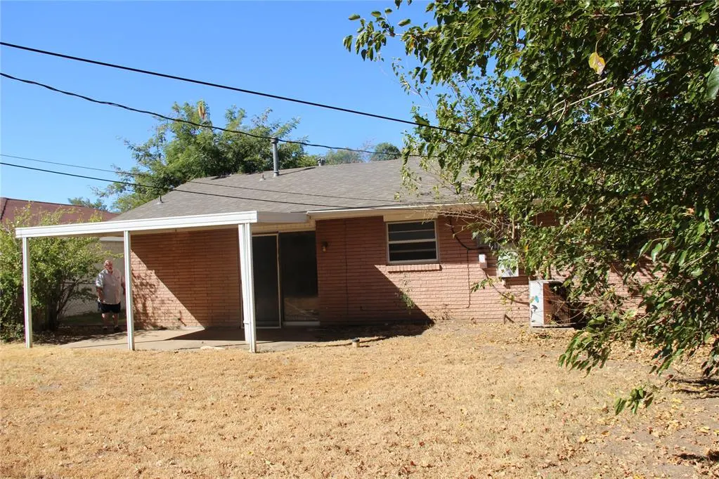 Photo 11 — 3024 S Madole Boulevard, Oklahoma City, OK 73159
