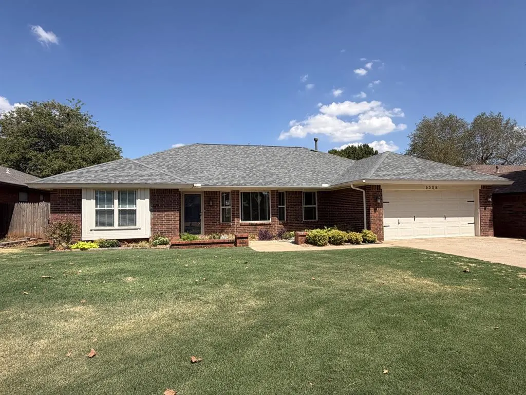 Front exterior — 5305 NW 110th Street, Oklahoma City, OK 73162