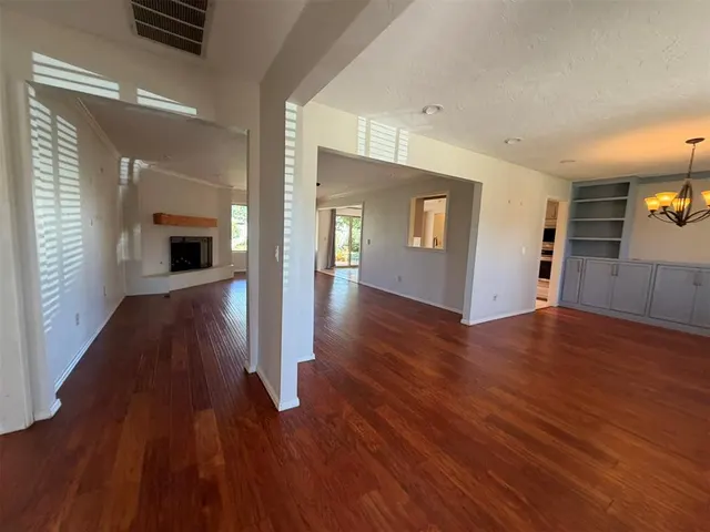 Photo 4 — 5305 NW 110th Street, Oklahoma City, OK 73162