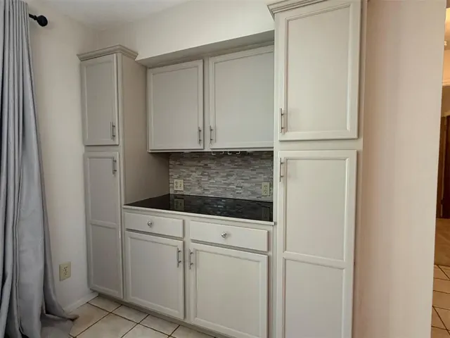 Photo 7 — 5305 NW 110th Street, Oklahoma City, OK 73162