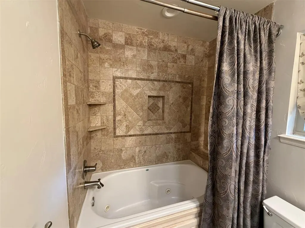 Photo 17 — 5305 NW 110th Street, Oklahoma City, OK 73162