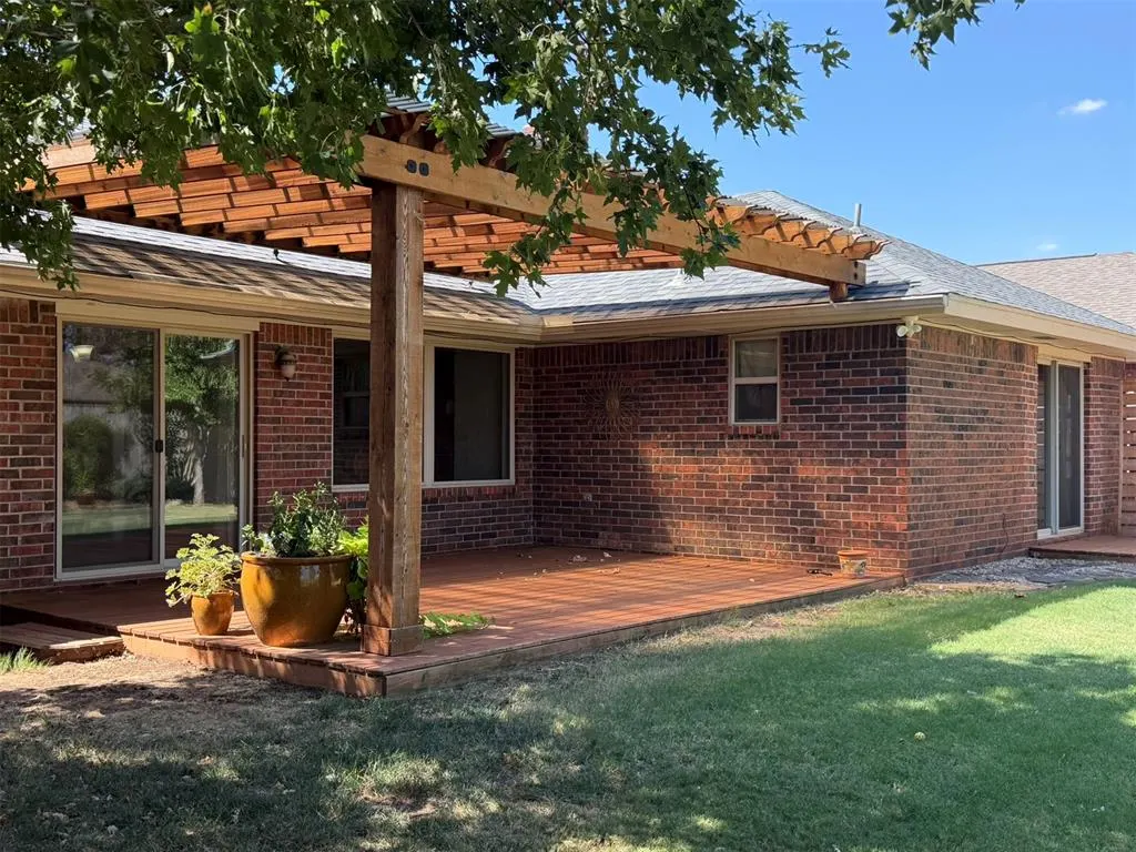 Photo 19 — 5305 NW 110th Street, Oklahoma City, OK 73162