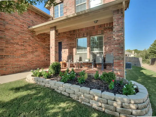 Photo 3 — 10413 Westover Avenue, Oklahoma City, OK 73162