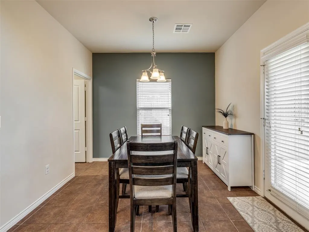 Photo 14 — 10413 Westover Avenue, Oklahoma City, OK 73162