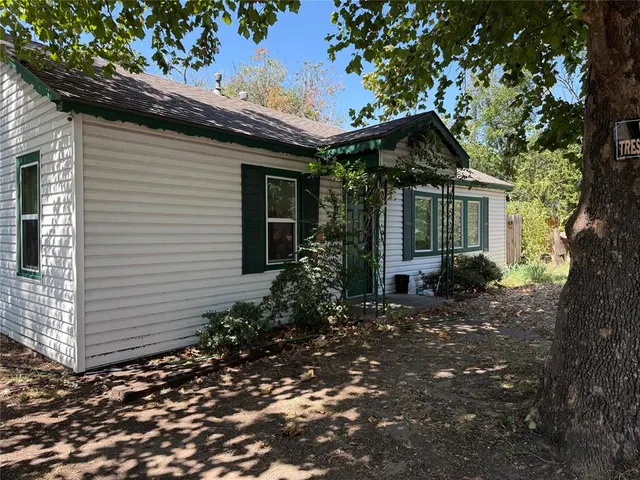 Photo 2 — 148 Reed Avenue, Norman, OK 73071