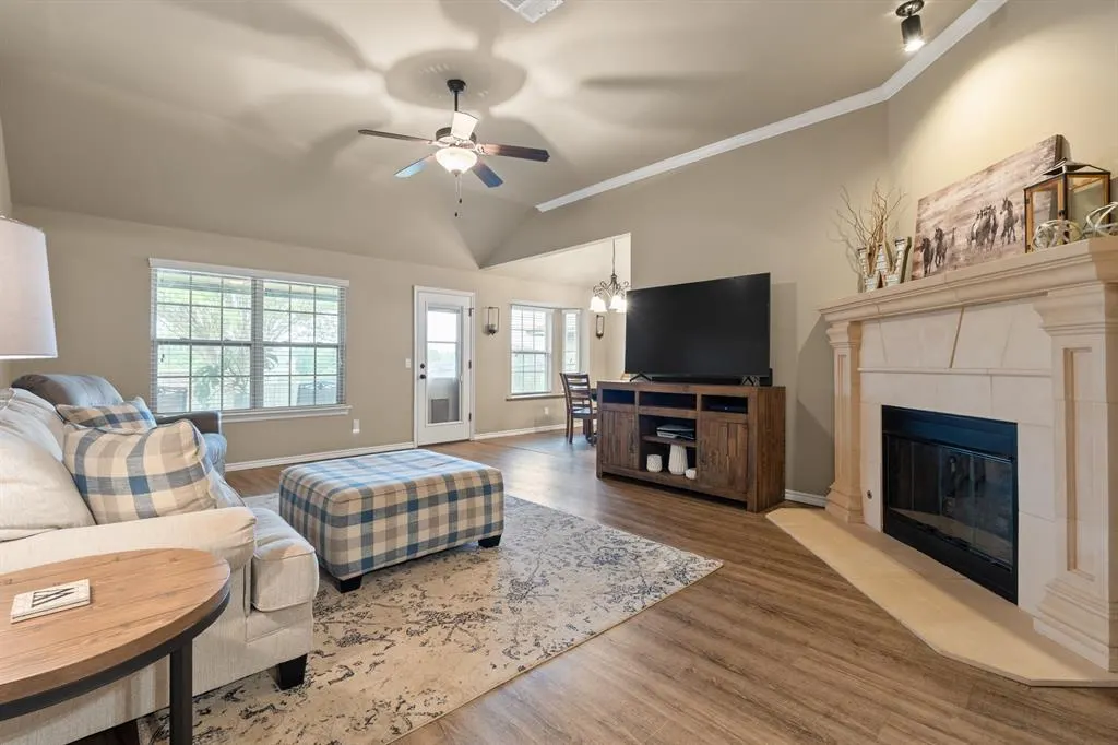 Photo 7 — 4409 Boardwalk Avenue, Oklahoma City, OK 73160