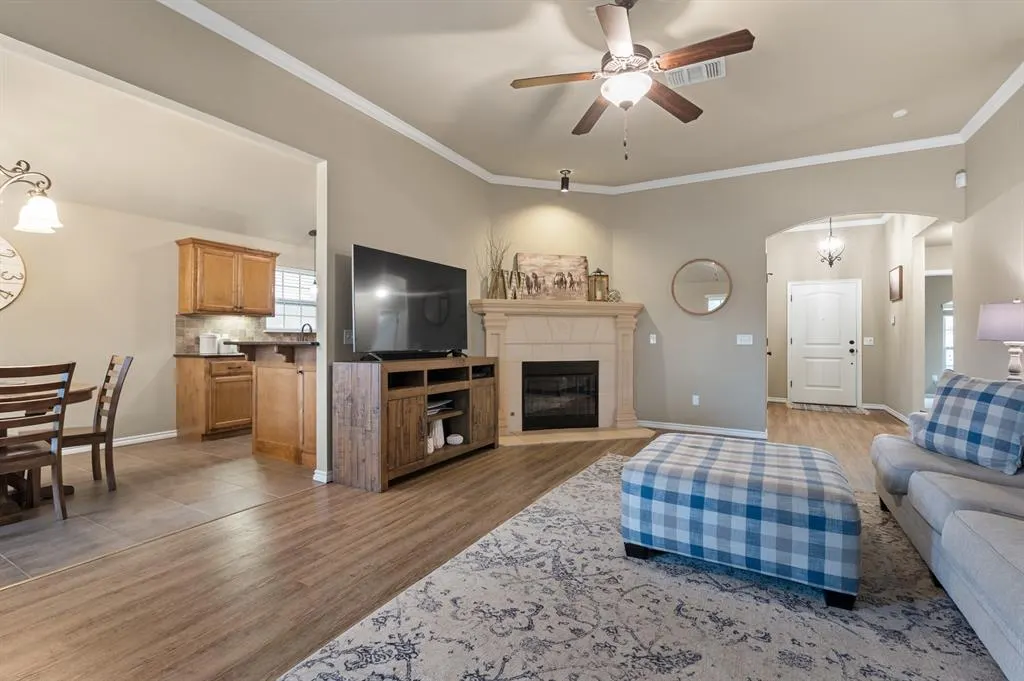 Photo 10 — 4409 Boardwalk Avenue, Oklahoma City, OK 73160