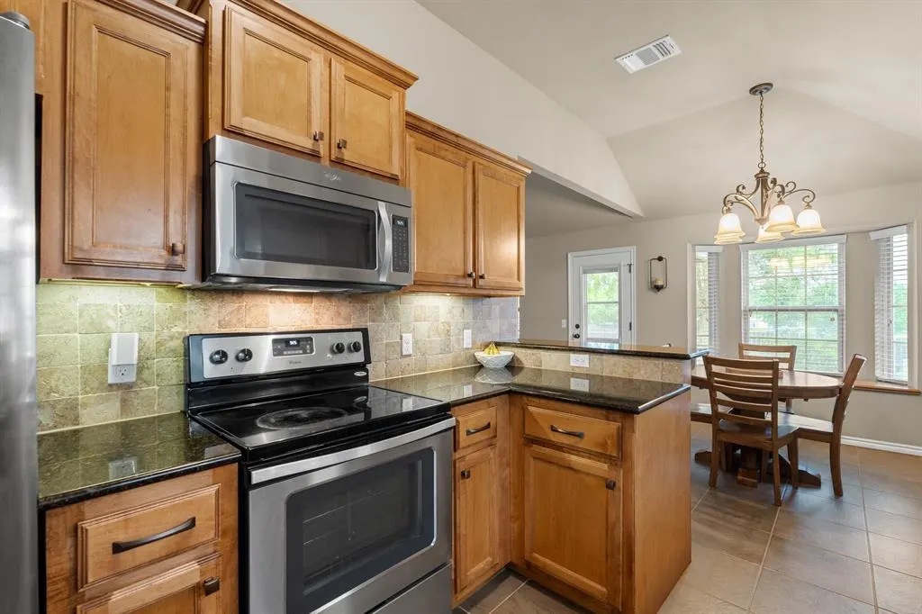 Photo 18 — 4409 Boardwalk Avenue, Oklahoma City, OK 73160