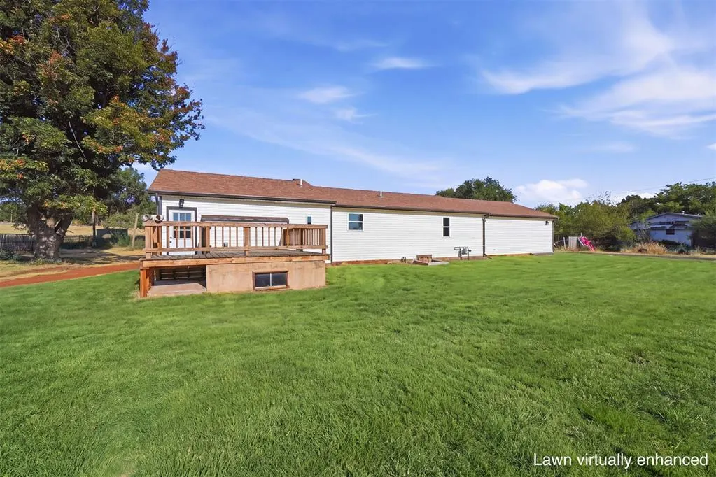 Photo 35 — 801 N Terrace Avenue, Sayre, OK 73662