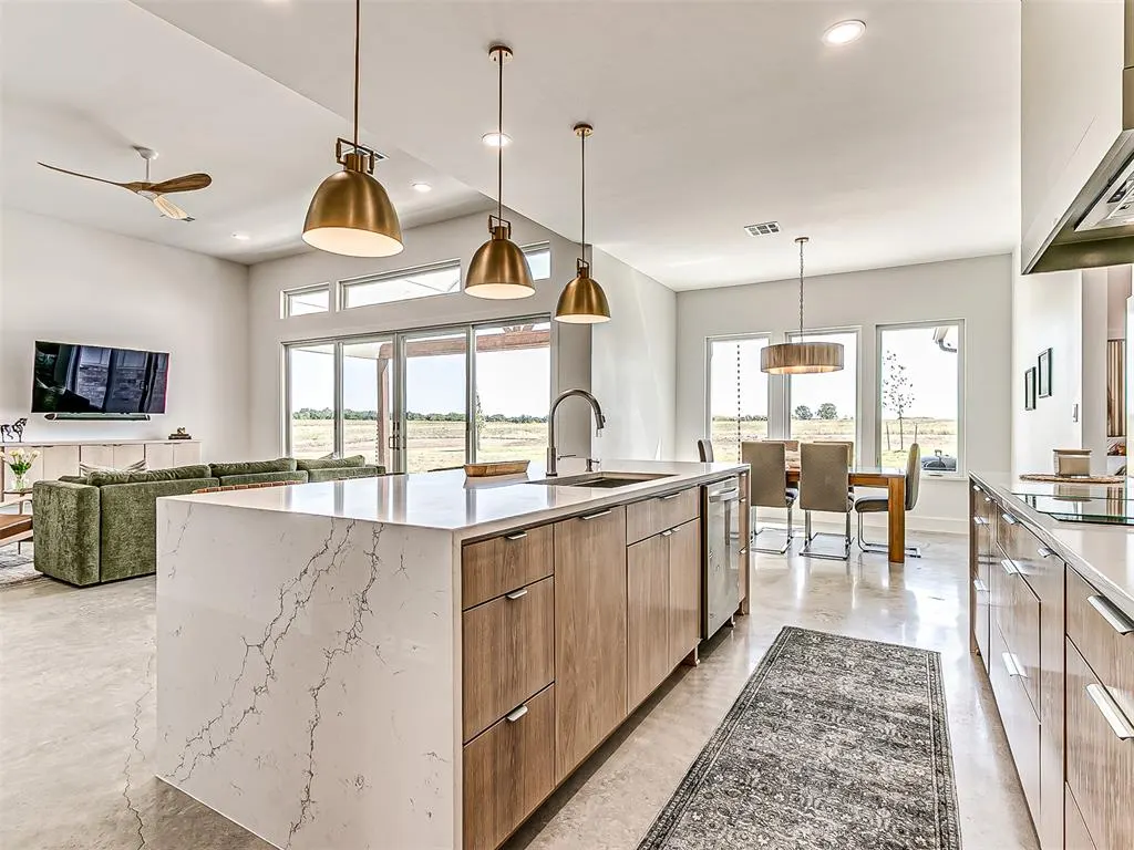 Photo 19 — 1598 Meridian Road, Ardmore, OK 73401