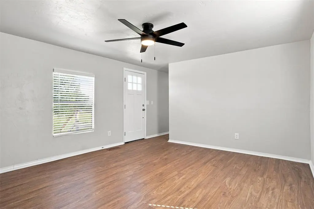 Photo 6 — 17000 190th Street, Lexington, OK 73051