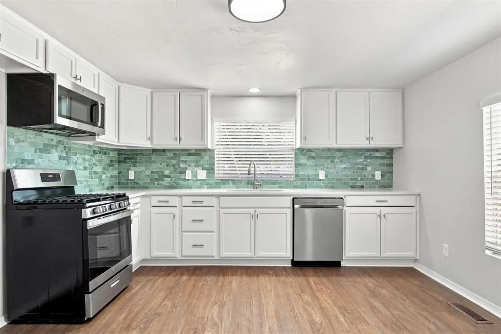 Photo 10 — 17000 190th Street, Lexington, OK 73051