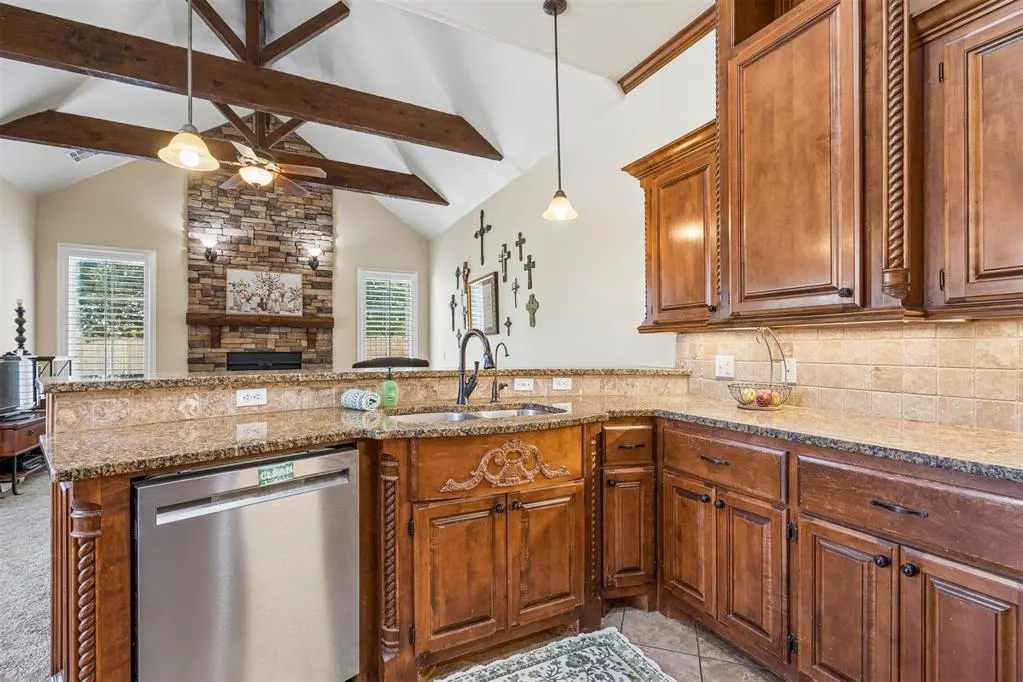 Photo 14 — 1328 Brayden Drive, Oklahoma City, OK 73160