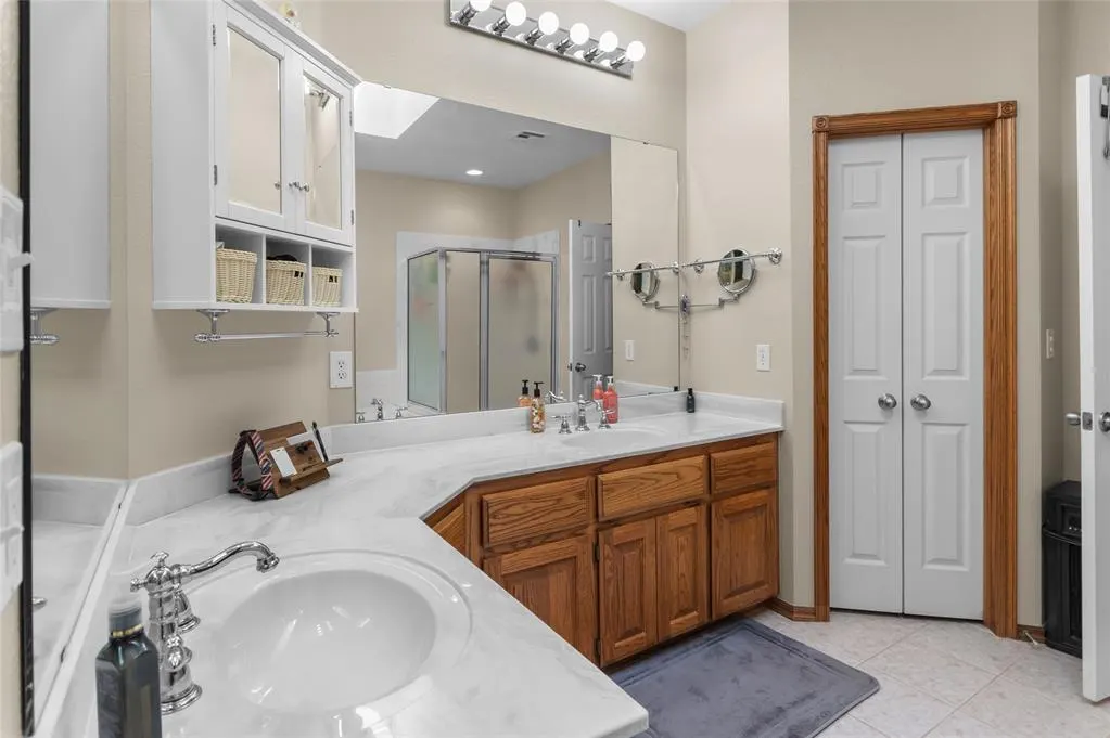 Photo 14 — 44743 Kingsbury Lane, Shawnee, OK 74801