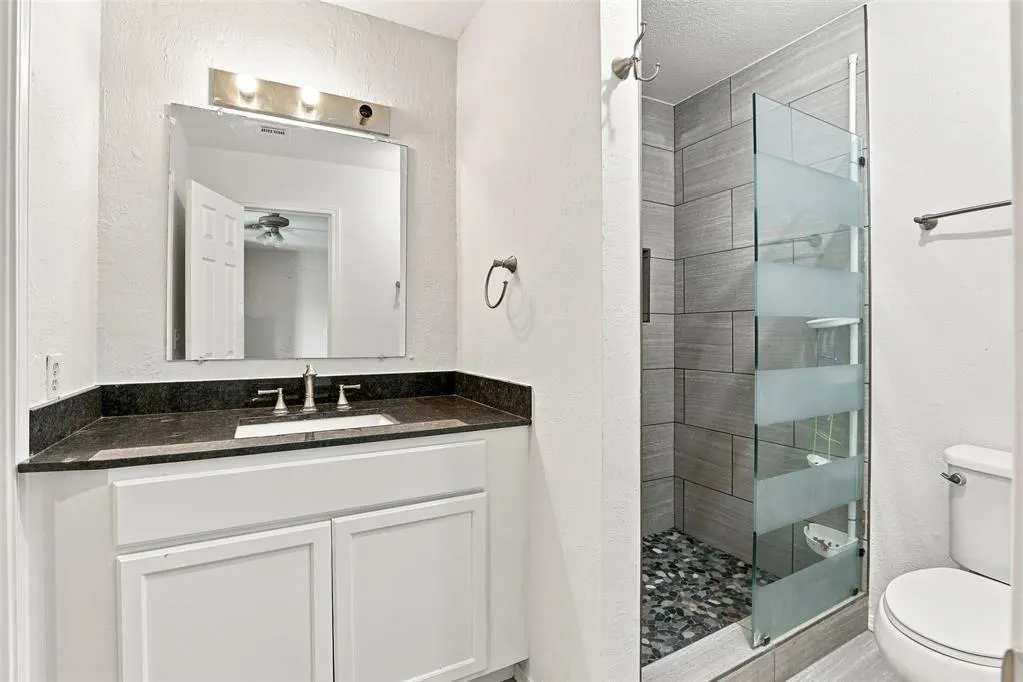 Photo 20 — 11423 Springhollow Road 1204, Oklahoma City, OK 73120