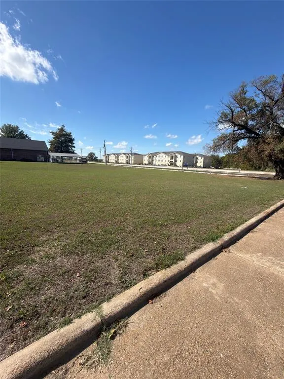 Photo 2 — 0 S Park Drive, Broken Bow, OK 74728