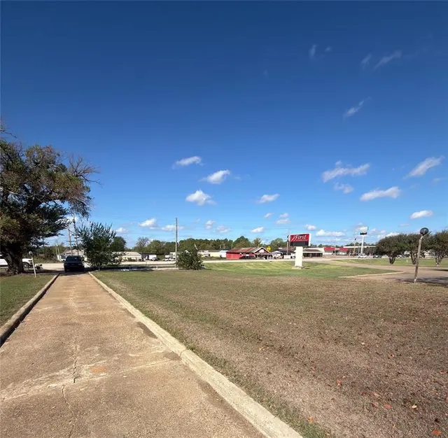 Photo 5 — 0 S Park Drive, Broken Bow, OK 74728