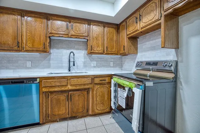 Photo 5 — 830 Clark Drive, Kingfisher, OK 73750