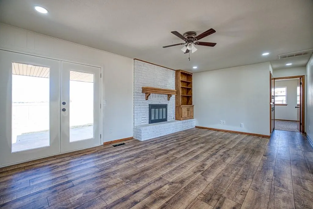 Photo 12 — 830 Clark Drive, Kingfisher, OK 73750
