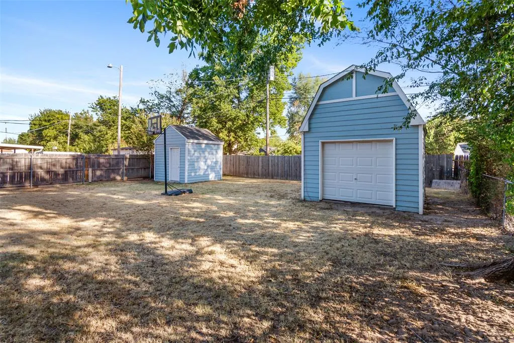 Photo 17 — 7014 NW 44th Street, Bethany, OK 73008
