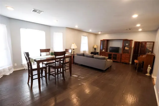 Photo 8 — 507 Whispering Oaks, Tecumseh, OK 74873