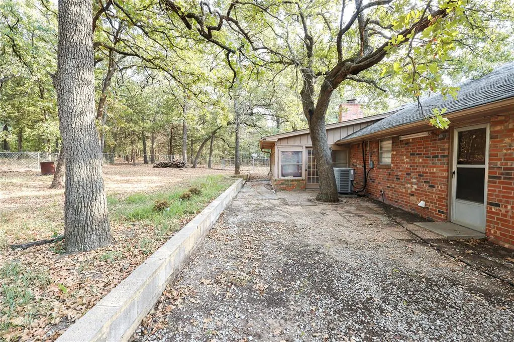 Photo 38 — 507 Whispering Oaks, Tecumseh, OK 74873
