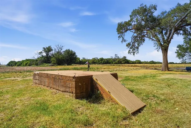 Photo 6 — 15801 S County Road 2064 Road, Altus, OK 73521