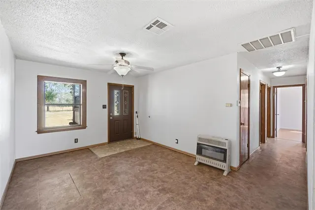 Photo 7 — 15801 S County Road 2064 Road, Altus, OK 73521