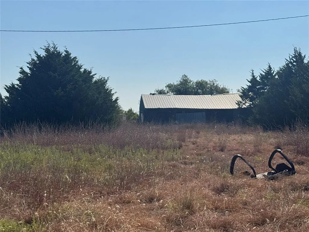 Photo 2 — 10282 N 1850 Road, Cheyenne, OK 73628