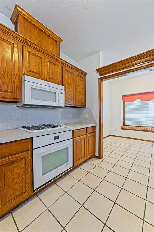 Photo 19 — 9301 S Barnes Avenue, Oklahoma City, OK 73159