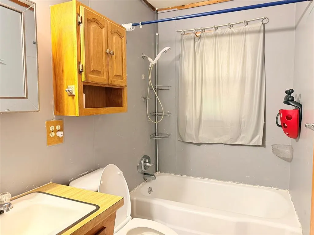Photo 13 — 503 N Ford Avenue, Stroud, OK 74079