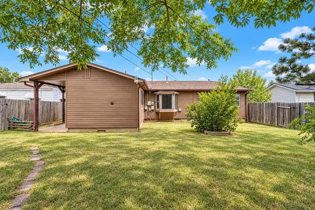 Photo 2 — 1804 NW Lindy Avenue, Lawton, OK 73507