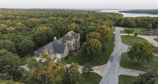 Photo 2 — 5398 Mainstay Drive, Kingston, OK 73439