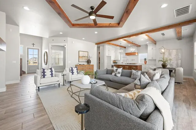 Photo 7 — 499 Old Farm Road, Edmond, OK 73034