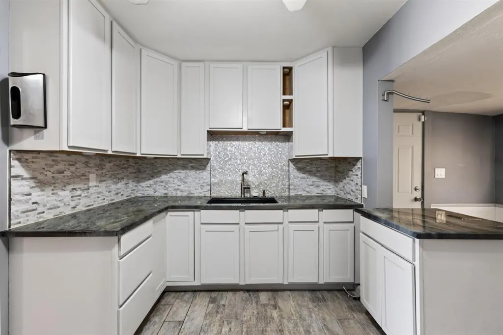 Photo 9 — 1006 N Douglas Boulevard, Oklahoma City, OK 73130