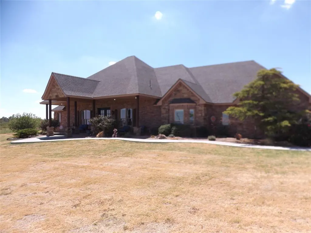 Photo 28 — 15968 S County Road 209 Road, Altus, OK 73521