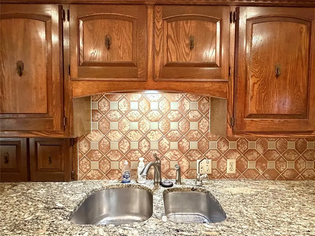 Photo 13 — 116 Caulder Drive, Chickasha, OK 73018