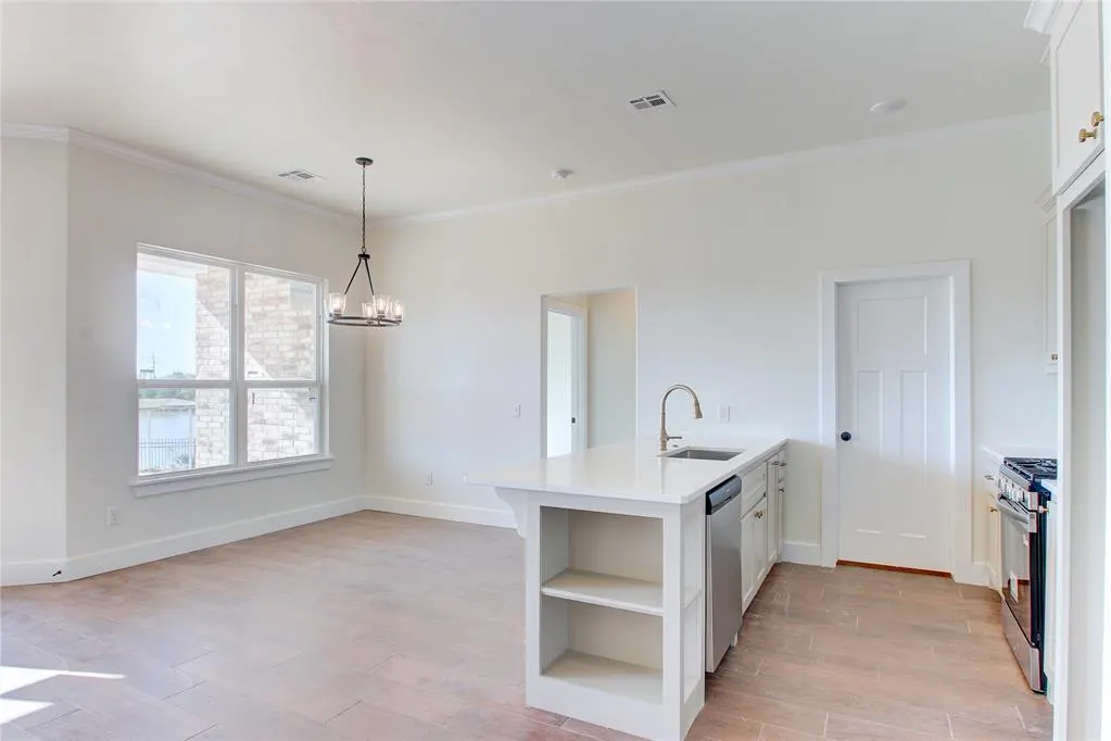 Photo 10 — 2830 Dunham Drive, Norman, OK 73071