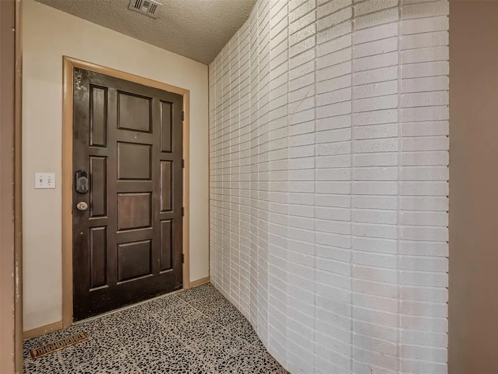 Photo 5 — 4601 NW 57th Street, Oklahoma City, OK 73122