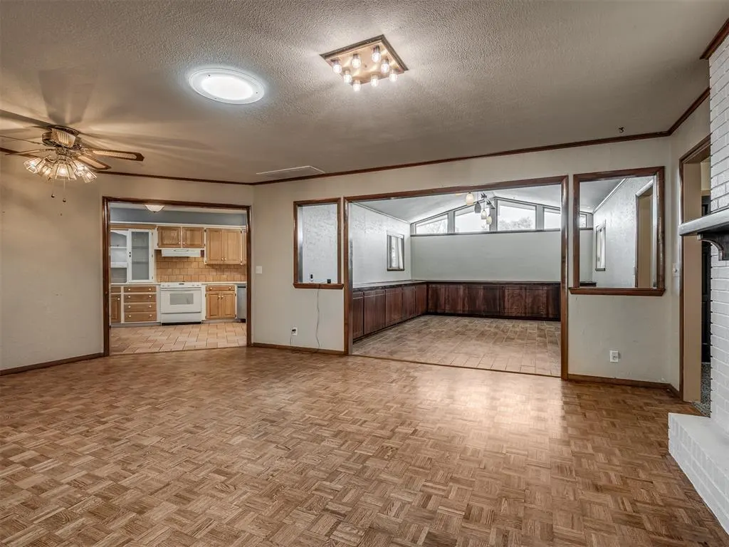 Photo 7 — 4601 NW 57th Street, Oklahoma City, OK 73122