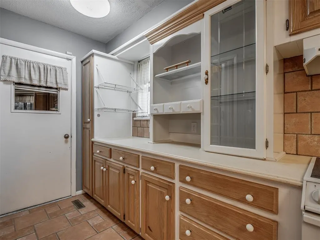 Photo 15 — 4601 NW 57th Street, Oklahoma City, OK 73122