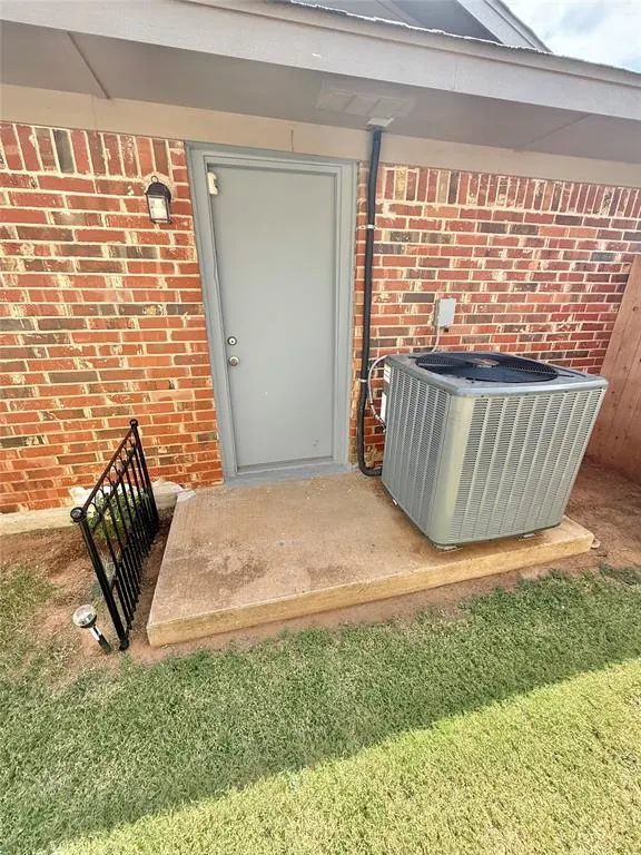 Photo 29 — 932 Hazel Street, Altus, OK 73521