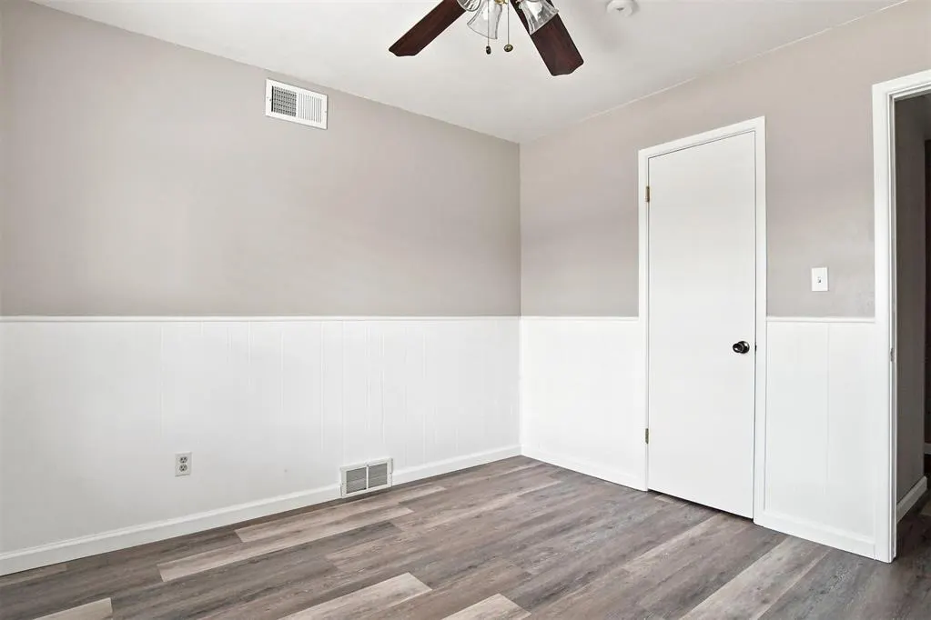 Photo 23 — 209 W Glenhaven Drive, Oklahoma City, OK 73110