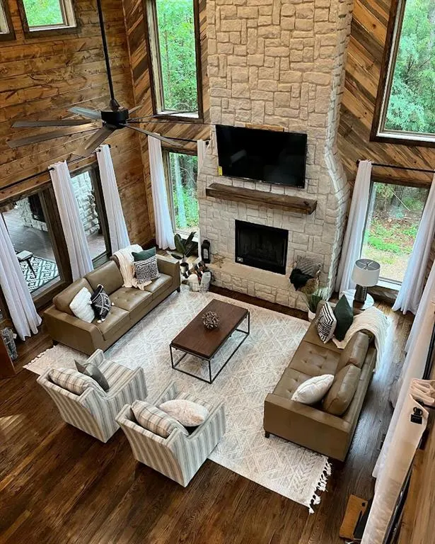Photo 3 — 123 KING PINE Lane, Broken Bow, OK 74728