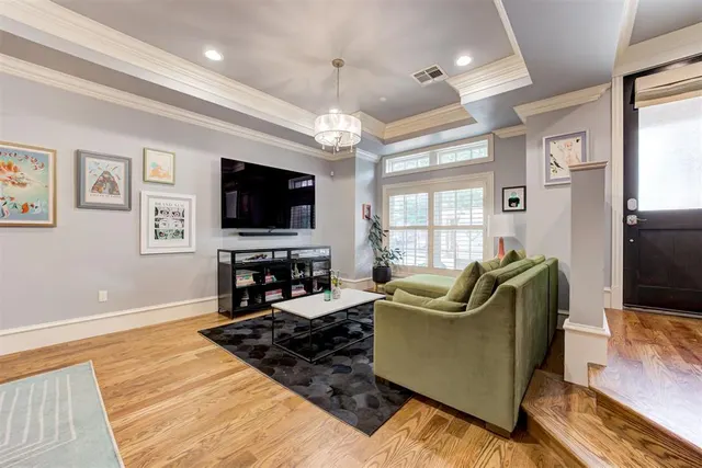 Photo 4 — 418 NE 1st Street, Oklahoma City, OK 73104