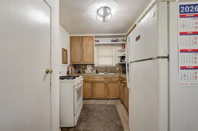 Photo 8 — 2111 NE 26th Street, Oklahoma City, OK 73111