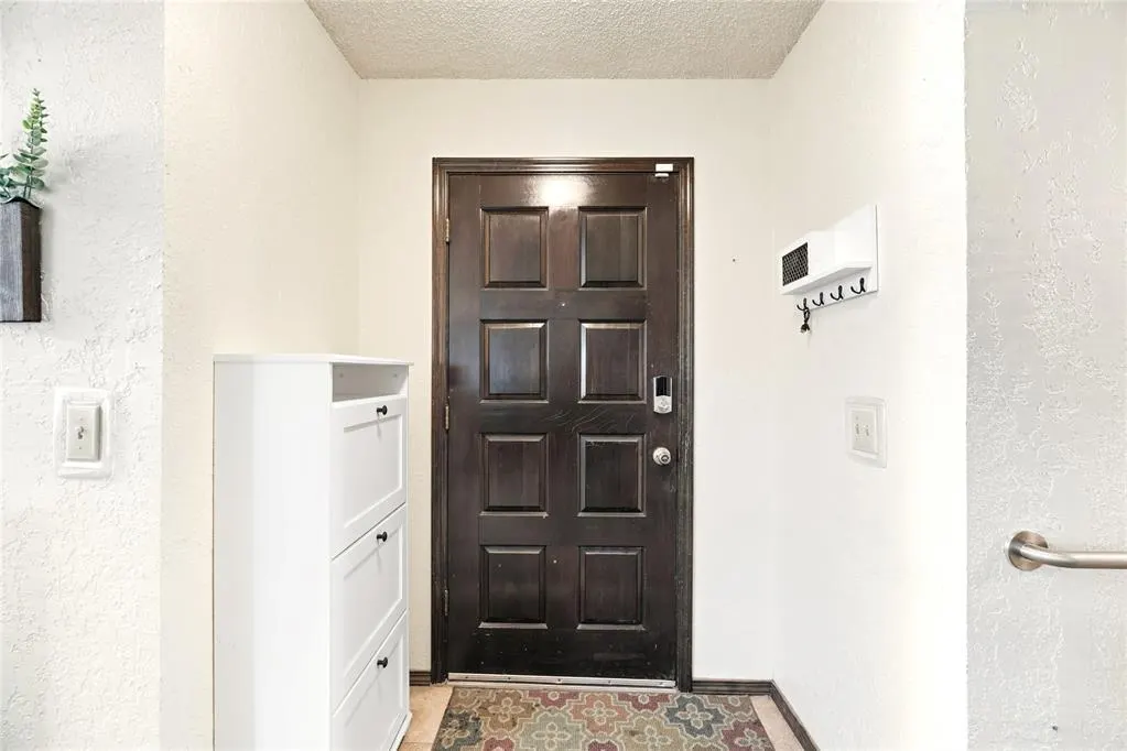 Photo 5 — 814 Cherrywood Lane, Yukon, OK 73099