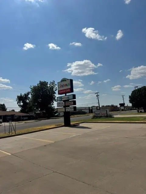 Photo 5 — 5805 NW 50th Street C, Oklahoma City, OK 73122