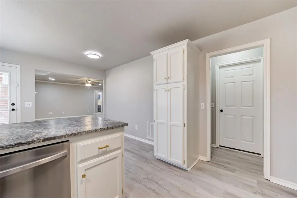 Photo 14 — 2371 Holden Lane, Blanchard, OK 73010