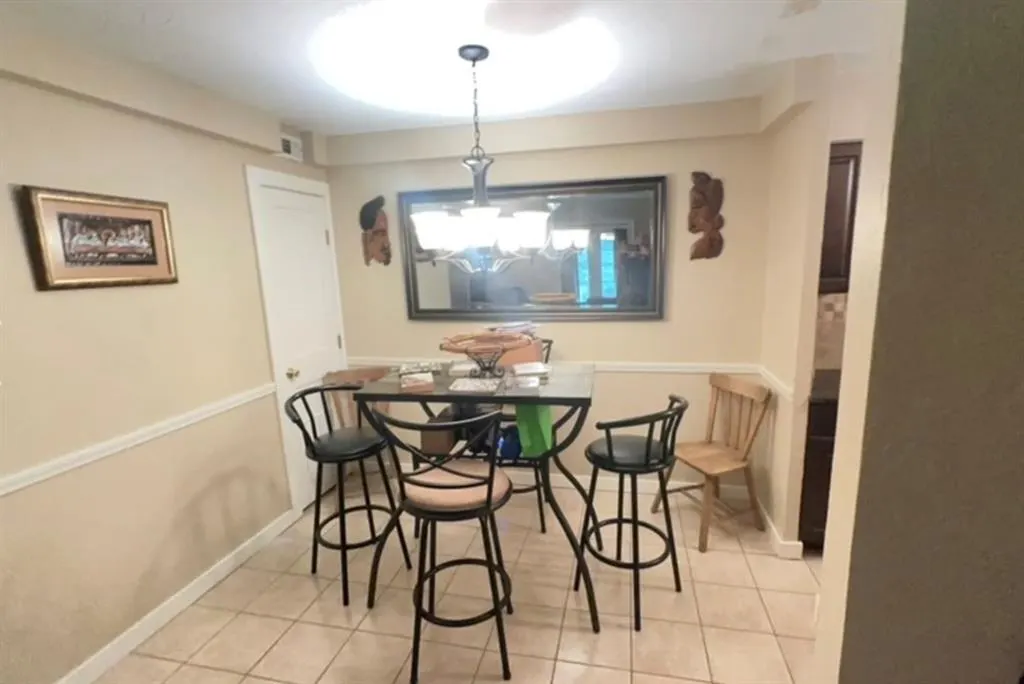 Photo 4 — 6010 NW Expressway Street D, Oklahoma City, OK 73132
